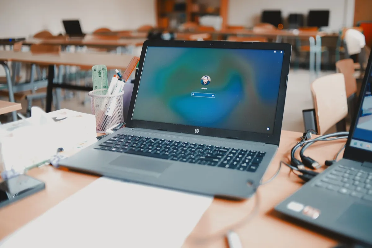 Comment améliorer la gestion scolaire avec le numérique