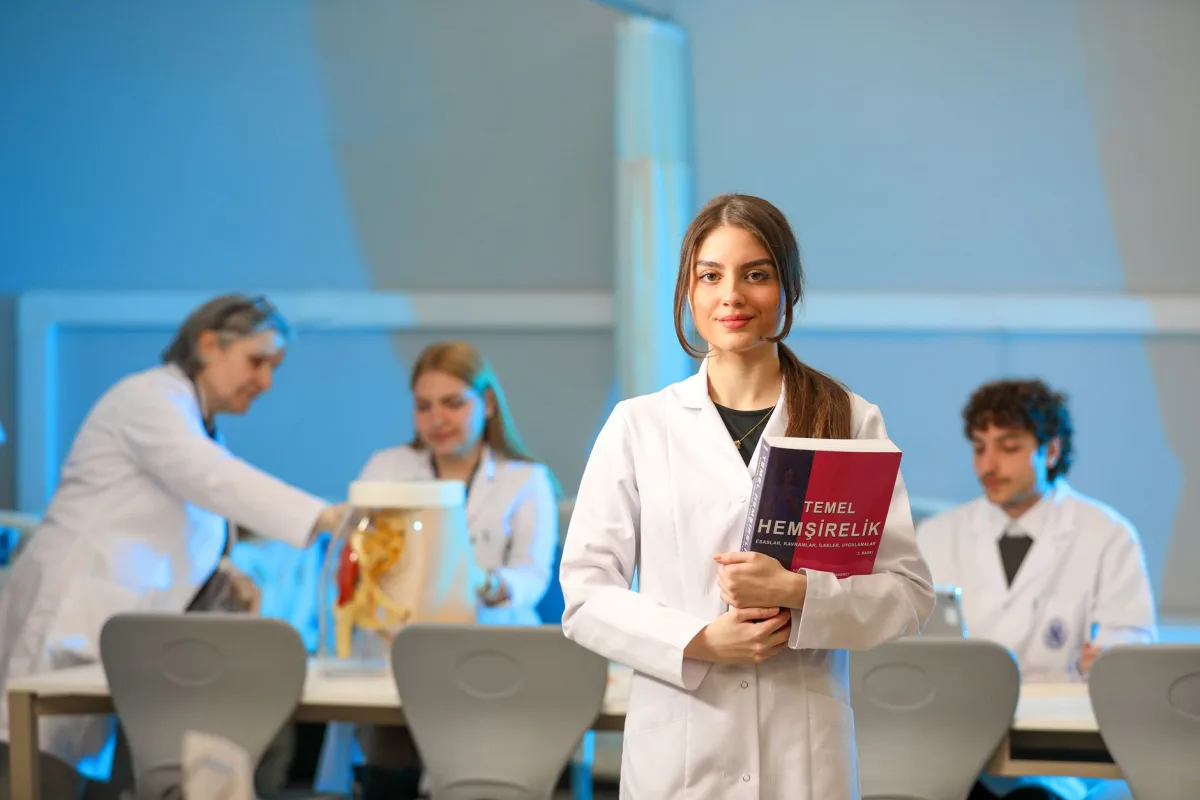 Études de médecine : parcours, défis et conseils pour réussir